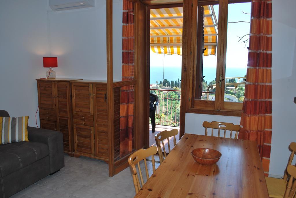 Profumo Di Lavanda Taormina Apartment ภายนอก รูปภาพ